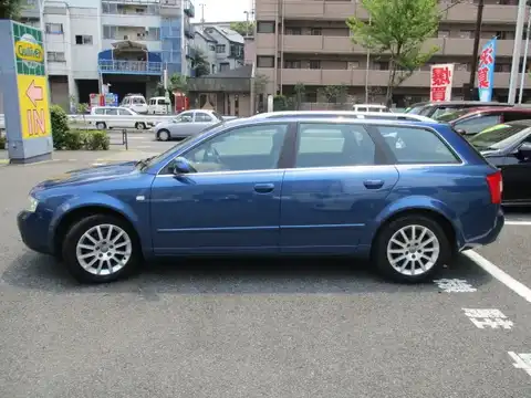 カタログ画像：Ａ４アバント （A4 AVANT） １．８ＴクワトロＳＥ 2004年2月 GH-8EAMBF 1800cc モーリシャスブルーパールエフェクト 燃費9.7km / l 外装