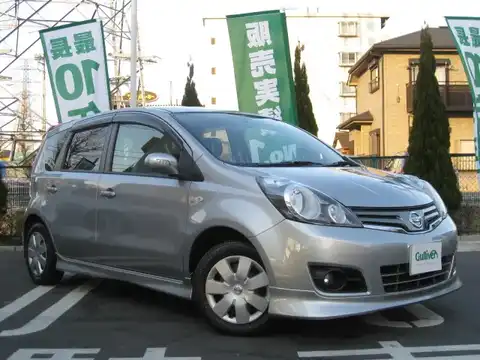 カタログ画像：ノート （NOTE） １５ＲＳ 2008年1月 DBA-E11 1500cc ダイヤモンドシルバー（Ｍ） 燃費19.4km / l メイン（その他）