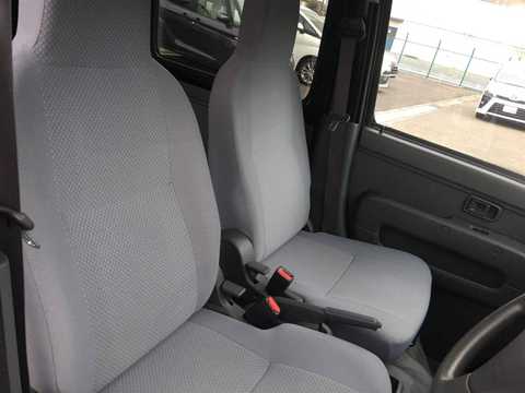 カタログ画像：ピクシスバン （PIXIS VAN） デラックス 2016年10月 EBD-S331M 660cc ブラックマイカメタリック 燃費16.0km / l 内装