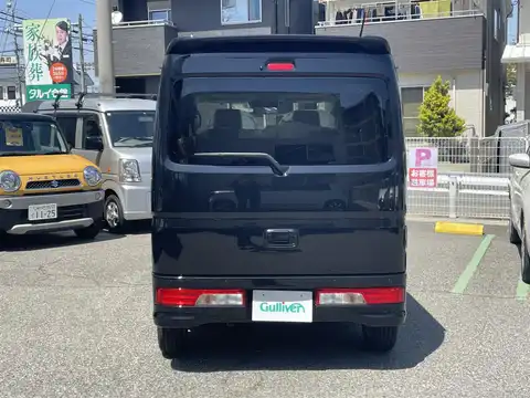 カタログ画像：エブリイワゴン （EVERY WAGON） ＰＺターボスペシャル 標準ルーフ 2024年2月 3BA-DA17W 660cc ブルーイッシュブラックパール３ 燃費15.1km / l バック