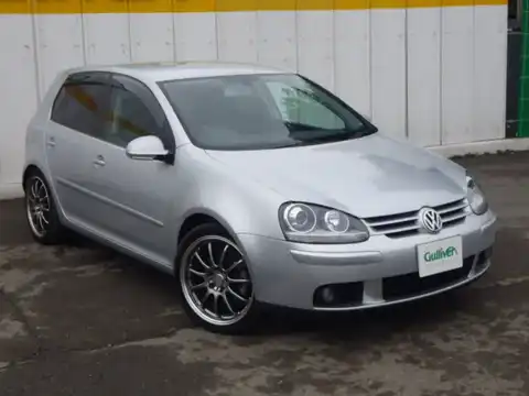 カタログ画像：ゴルフ （GOLF） ＧＴ レザーパッケージ 2004年9月 GH-1KBLX 2000cc リフレックスシルバーメタリック 燃費12.4km / l メイン（その他）