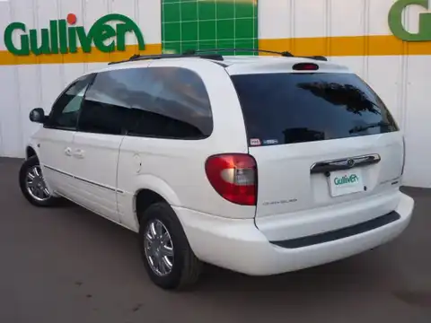 カタログ画像：クライスラー・グランドボイジャー （CHRYSLER GRAND VOYAGER） リミテッド 2005年1月 GH-RG33L 3300cc ストーンホワイトクリアコート 燃費7.1km / l バック