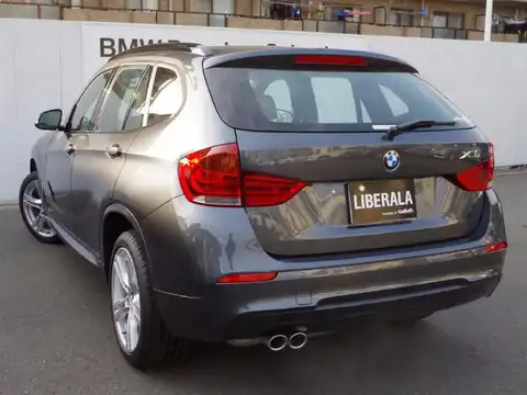 カタログ画像：Ｘ１ （X1） ｘＤｒｉｖｅ ２０ｉ Ｍスポーツ 2012年9月 DBA-VM20 2000cc ミネラル・グレー 燃費13.6km / l バック