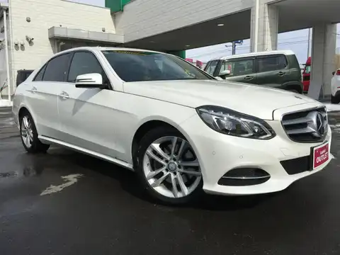 カタログ画像：Ｅクラス （E-CLASS） Ｅ３００ ４マチック アバンギャルド 2013年5月 RBA-212080C 3500cc ポーラーホワイト（Ｓ） 燃費12.0km / l メイン（その他）