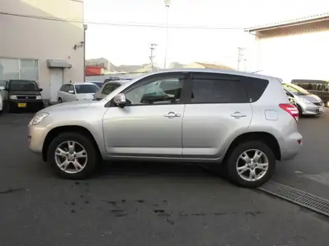 カタログ画像：ＲＡＶ４ （RAV4） スタイル 2010年8月 DBA-ACA31W 2400cc シルバーメタリック 燃費12.6km / l 外装