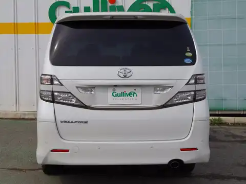 カタログ画像：ヴェルファイア （VELLFIRE） ３．５Ｚ プラチナセレクションⅡ 2010年4月 DBA-GGH25W 3500cc ホワイトパールクリスタルシャイン 燃費9.1km / l バック