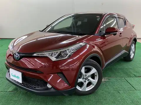 カタログ画像：Ｃ－ＨＲ （C-HR） Ｓ 2016年12月 DAA-ZYX10 1800cc センシュアルレッドマイカ 燃費30.2km / l フロント