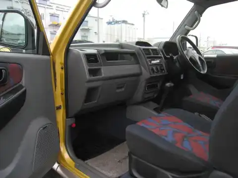 カタログ画像：パジェロミニ （PAJERO MINI） Ｖ 1998年10月 GF-H58A 660cc キャンベルイエロー（Ｍ）／シンフォニックシルバー（Ｍ）・２トーン 内装