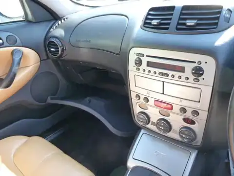 カタログ画像：アルファＧＴ （ALFA GT） プログレッション ２．０ ＪＴＳ セレスピード 2006年7月 GH-93720L 2000cc 内装