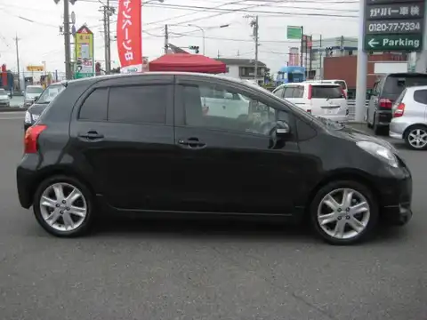 カタログ画像：ヴィッツ （VITZ） ＲＳ 2008年9月 DBA-NCP91 1500cc ブラックマイカ 燃費17.6km / l 外装