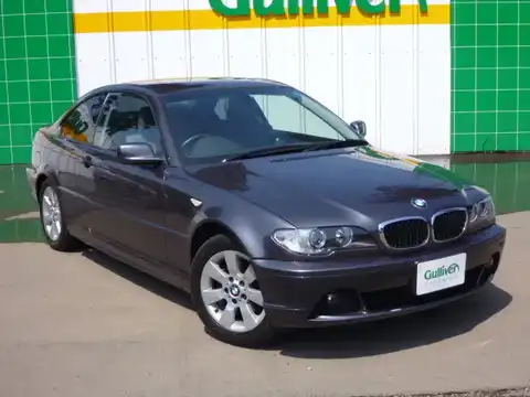 カタログ画像：３シリーズ （3 SERIES） ３１８Ｃｉ 2004年10月 GH-AY20 2000cc オリエント・ブルー（メタリック・カラー） 燃費13.2km / l メイン（その他）