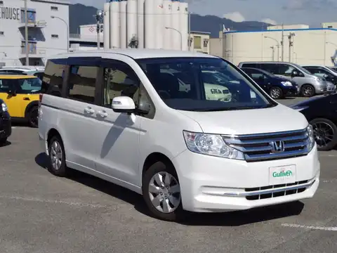 カタログ画像：ステップワゴン （STEPWAGON） Ｌｉ 2012年6月 DBA-RK2 2000cc ホワイトオーキッド・パール 燃費13.6km / l メイン（その他）