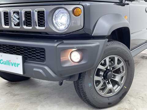 カタログ画像：ジムニー （JIMNY） ＸＧ 2025年11月 3BA-JB64W 660cc 燃費14.3km / l メイン