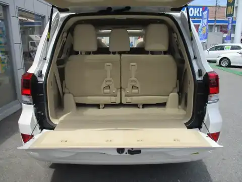 カタログ画像：ランドクルーザー （LAND CRUISER） ＡＸ Ｇセレクション 2017年7月 CBA-URJ202W 4600cc ホワイトパールクリスタルシャイン 燃費6.7km / l 内装