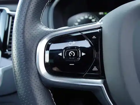 カタログ画像：ＸＣ９０ （XC90） Ｔ８ ツインエンジン ＡＷＤ エクセレンス 2018年8月 DLA-LB420XCPA 2000cc アイスホワイト 燃費13.7km / l 内装