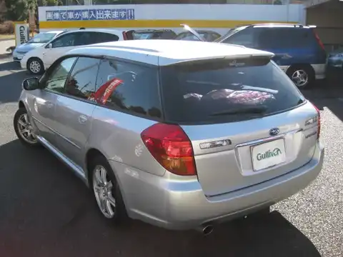 カタログ画像：レガシィツーリングワゴン （LEGACY TOURING WAGON） ２．０ｉカジュアルエディション 2004年5月 CBA-BP5 2000cc ブリリアントシルバー・メタリック 燃費14.0km / l バック