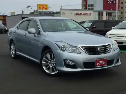 カタログ画像：クラウンハイブリッド （CROWN HYBRID） ハイブリッド 2008年5月 DAA-GWS204 3500cc ライトブルーマイカメタリック 燃費14.0km / l メイン（その他）