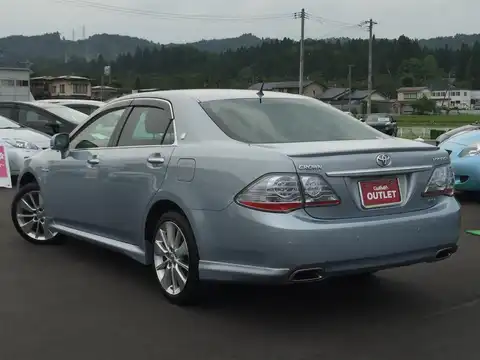 カタログ画像：クラウンハイブリッド （CROWN HYBRID） ハイブリッド 2008年5月 DAA-GWS204 3500cc ライトブルーマイカメタリック 燃費14.0km / l バック