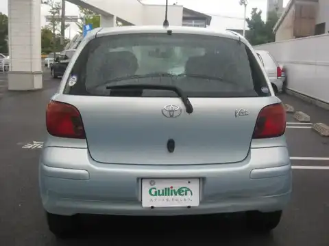 カタログ画像：ヴィッツ （VITZ） Ｕ 2003年8月 UA-SCP13 1300cc ペールブルーマイカメタリック 燃費23.5km / l バック