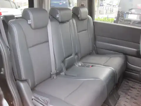 カタログ画像：ステップワゴンスパーダ （STEPWAGON SPADA） Ｚ クールスピリット インターナビ　セレクション 2012年9月 DBA-RK5 2000cc プレミアムスパークルブラックパール 燃費13.8km / l 内装