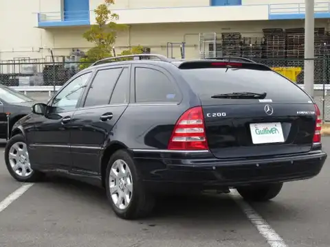 カタログ画像：Ｃクラスステーションワゴン （C-CLASS STATIONWAGON） Ｃ２００コンプレッサー ステーションワゴン 2006年3月 DBA-203242 1800cc タンザナイトブルー（Ｍ） 燃費11.4km / l バック