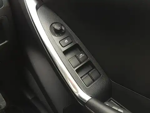 カタログ画像：ＣＸ－５ （CX-5） ＸＤ 2012年9月 LDA-KE2AW 2200cc クリスタルホワイトパールマイカ 燃費18.0km / l 内装