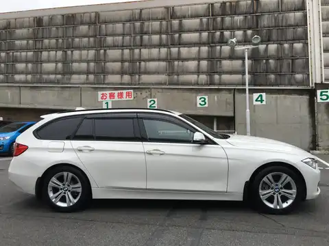 カタログ画像：３シリーズ （3 SERIES） ３２０ｄツーリング スポーツ 2014年4月 LDA-3D20 2000cc アルピン・ホワイトⅢ 燃費19.4km / l 外装