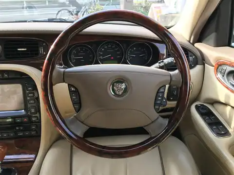 カタログ画像：ＸＪ （XJ） ＸＪＲリミテッド 2006年11月 CBA-J73TB 4200cc 燃費6.8km / l 内装