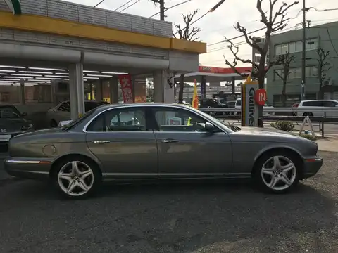 カタログ画像：ＸＪ （XJ） ＸＪＲリミテッド 2006年11月 CBA-J73TB 4200cc 燃費6.8km / l 外装