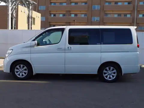 カタログ画像：エルグランド （ELGRAND） ＸＬ 2006年12月 CBA-E51 3500cc ホワイトパール（３Ｐ） 燃費8.2km / l 外装