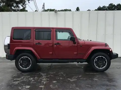 カタログ画像：ジープ・ラングラーアンリミテッド （JEEP WRANGLER UNLIMITED） アルティテュード 2012年8月 ABA-JK36L 3600cc ディープチェリーレッド 燃費7.5km / l 外装