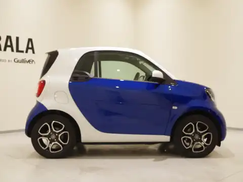 カタログ画像：スマートフォーツークーペ （SMART FORTWO COUPE） エディション１ 2015年10月 DBA-453342 1000cc ミッドナイトブルー 燃費21.9km / l 外装