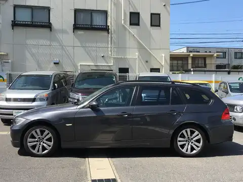 カタログ画像：３シリーズ （3 SERIES） ３２０ｉツーリング ハイラインパッケージ 2008年10月 ABA-VR20 2000cc 燃費11.4km / l 外装