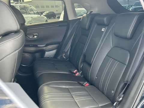 カタログ画像：ＺＲ－Ｖ （ZR-V） Ｚ 2023年4月 5BA-RZ3 1500cc クリスタルブラック・パール 燃費14.5km / l 内装