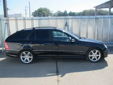 カタログ画像：Ｃクラスステーションワゴン （C-CLASS STATIONWAGON） Ｃ２００コンプレッサー ステーションワゴン スポーツエディション 2006年10月 DBA-203242 1800cc ダイヤモンドブラック 燃費11.4km / l 外装