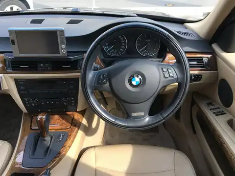 ＢＭＷ,３シリーズ,３２３ｉ ハイラインパッケージ,2006年9月