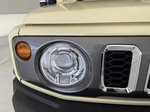 カタログ画像：ジムニー （JIMNY） ＸＧ 2025年11月 3BA-JB64W 660cc 燃費14.3km / l メイン