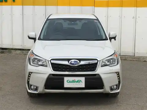 カタログ画像：フォレスター （FORESTER） Ｓ－リミテッド 2014年11月 DBA-SJ5 2000cc クリスタルホワイト・パール 燃費15.2km / l フロント