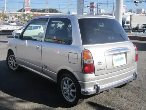 カタログ画像：ミラジーノ （MIRA GINO） ミニライトスペシャル 2000年10月 TA-L710S 660cc シルバーメタリック 燃費17.4km / l バック