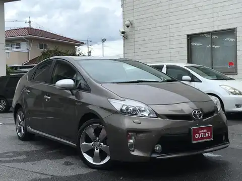 カタログ画像：プリウス （PRIUS） Ｓツーリングセレクション・マイコーデ 2014年4月 DAA-ZVW30 1800cc ブロンズマイカメタリック 燃費30.4km / l メイン（その他）