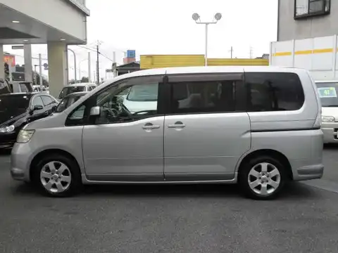 カタログ画像：セレナ （SERENA） ２０ＲＳ 2005年12月 DBA-C25 2000cc ダイヤモンドシルバー（Ｍ） 燃費13.2km / l 外装