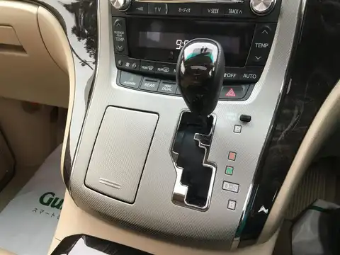 カタログ画像：アルファードハイブリッド （ALPHARD HYBRID） ハイブリッドＧ Ｌパッケージ 2014年4月 DAA-ATH20W 2400cc ホワイトパールクリスタルシャイン 燃費16.2km / l 内装