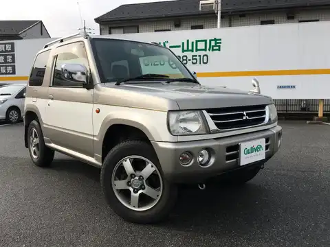 カタログ画像：パジェロミニ （PAJERO MINI） サウンドビートエディションＸＲ 2004年4月 TA-H58A 660cc ミディアムシルバーメタリック／ホワイトソリッド／ミディアムシルバーメタリック・３ウェイ２トーン or ミディアムシルバーメタリック／ミディアムブルーマイカ／ミディアムシルバーメタリック・３ウェイ２トーン メイン（その他）