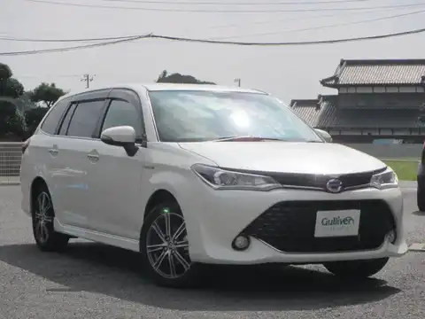 カタログ画像：カローラフィールダー （COROLLA FIELDER） ハイブリッドＧ ダブルバイビー 2015年4月 DAA-NKE165G 1500cc ホワイトパールクリスタルシャイン 燃費33.8km / l メイン（その他）