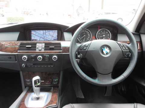 ＢＭＷ,５シリーズ,５２５ｉツーリングハイラインパッケージ,2008年1月