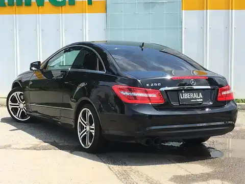 Ｅ２５０ ブルーエフィシェンシー クーペ 207347 Ｅクラス（メルセデス