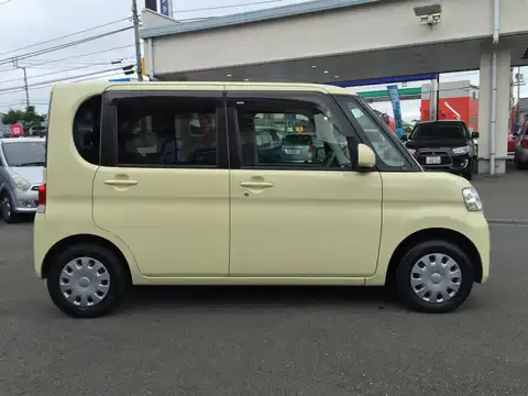 カタログ画像：タント （TANTO） Ｘスペシャル 2011年6月 DBA-L385S 660cc コットンアイボリー 燃費22.5km / l 外装