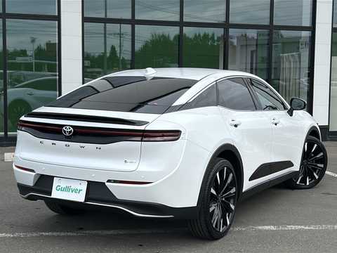 トヨタ,クラウンクロスオーバー,ＲＳアドバンスド・ザ リミテッド－マットメタル,2023年12月