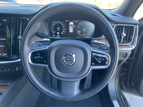 カタログ画像：Ｖ６０ （V60） Ｂ５ インスクリプション 2022年4月 5AA-ZB420TM 2000cc 燃費13.7km / l 内装