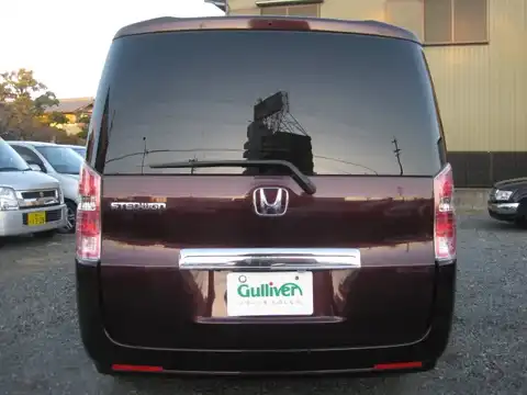 カタログ画像：ステップワゴン （STEPWAGON） Ｇ Ｌパッケージ 2009年10月 DBA-RK1 2000cc ディープボルドー・パール 燃費14.2km / l バック